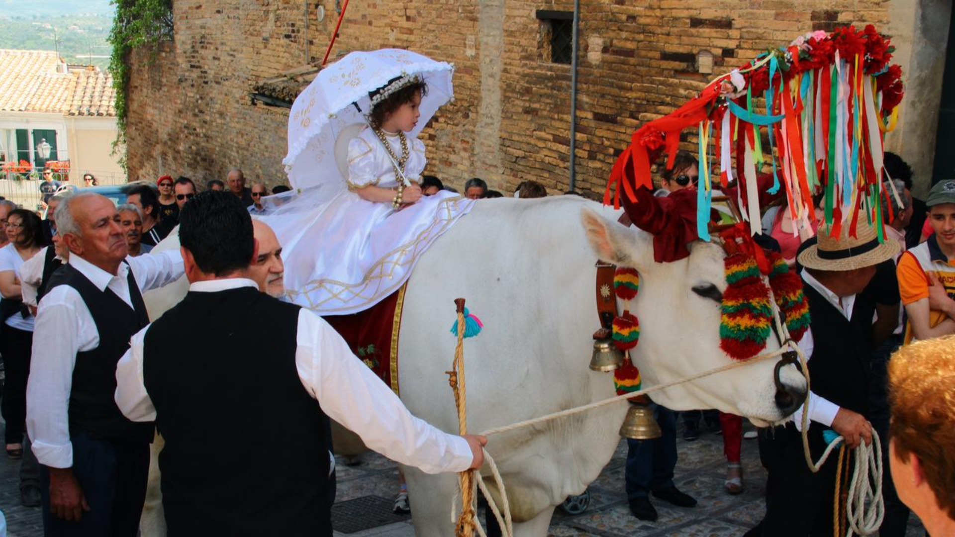 San Zopito la festa della pentecoste di Loreto Aprutino