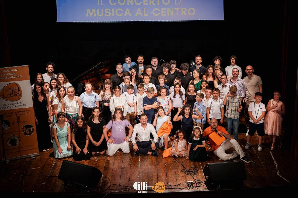 foto allievi musica al centro a montesilvano